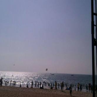 Elegant Modern Portuguese Beach Villa, Goa 3